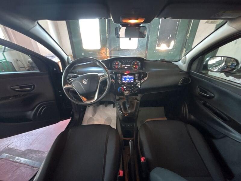 Lancia Ypsilon Ypsilon 1.2 69 CV 5 porte S&S Gold