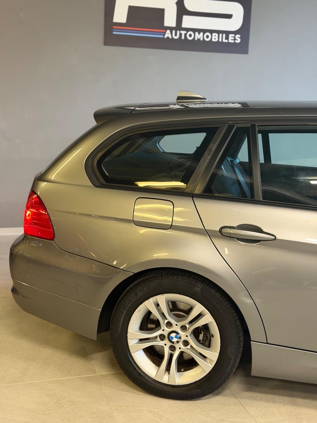 Bmw 318d TOURING ATTIVA KMCERT NAVIPRO