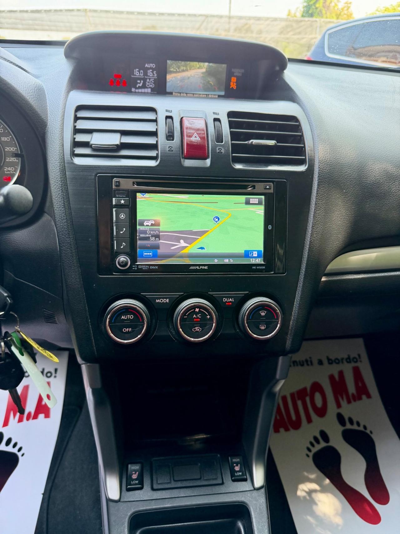 Subaru Forester 2014 2.0D 4x4 gancio traino garanzia 12 mesi ! ! !