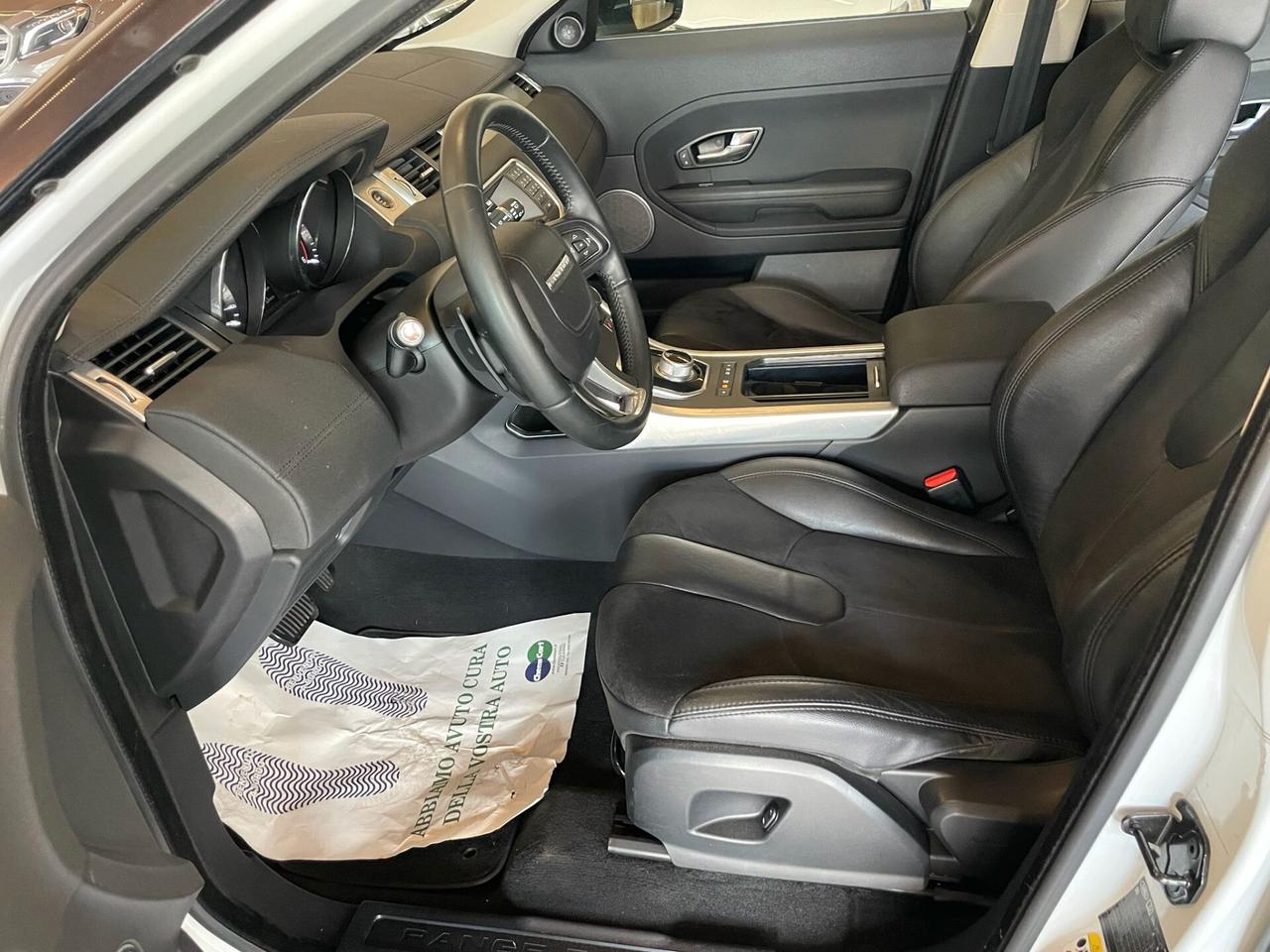Land Rover Range Evoque 2.2 Sd4 5p. Pure