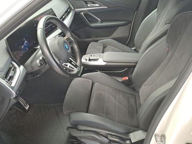 BMW iX1 xDrive 30 Msport Aut. + Tetto apribile