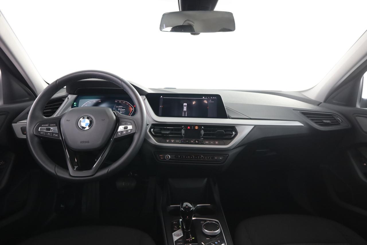 BMW Serie 1 (F40) 118d 5p. Business Advantage
