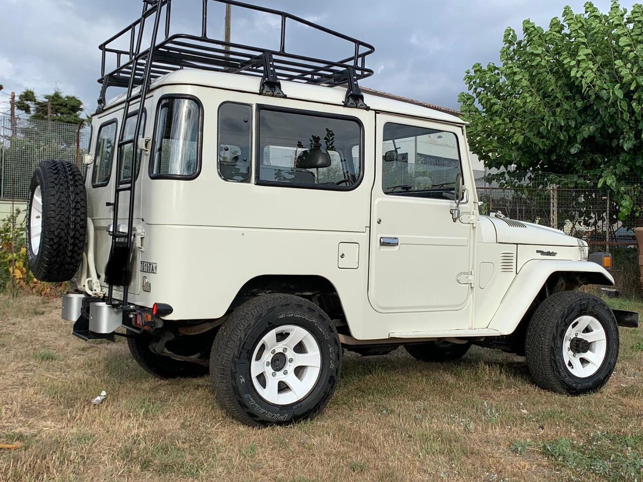 Toyota Land Cruiser BJ40