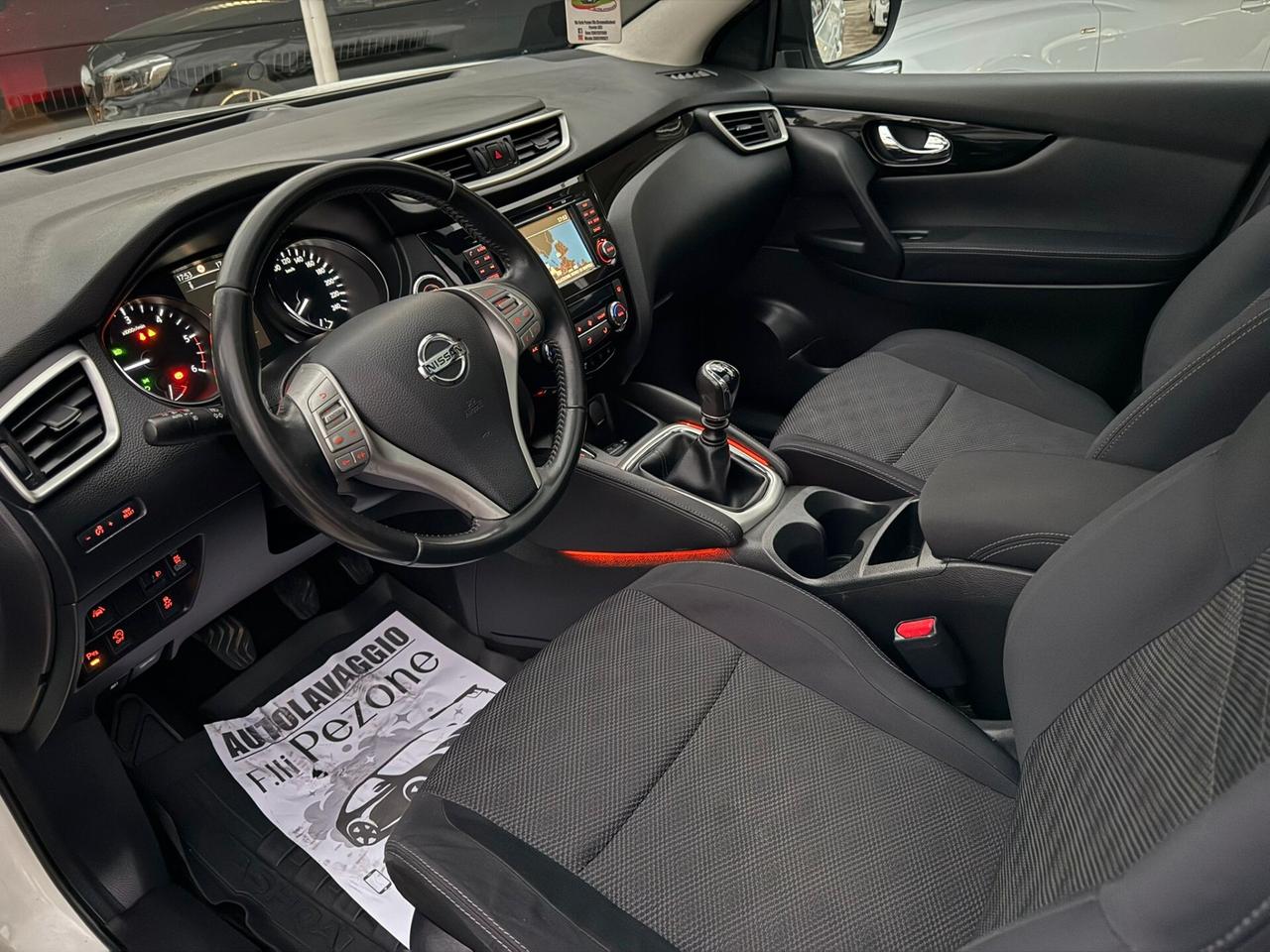 Nissan Qashqai 1.6 dCi 4WD Tekna 4X4