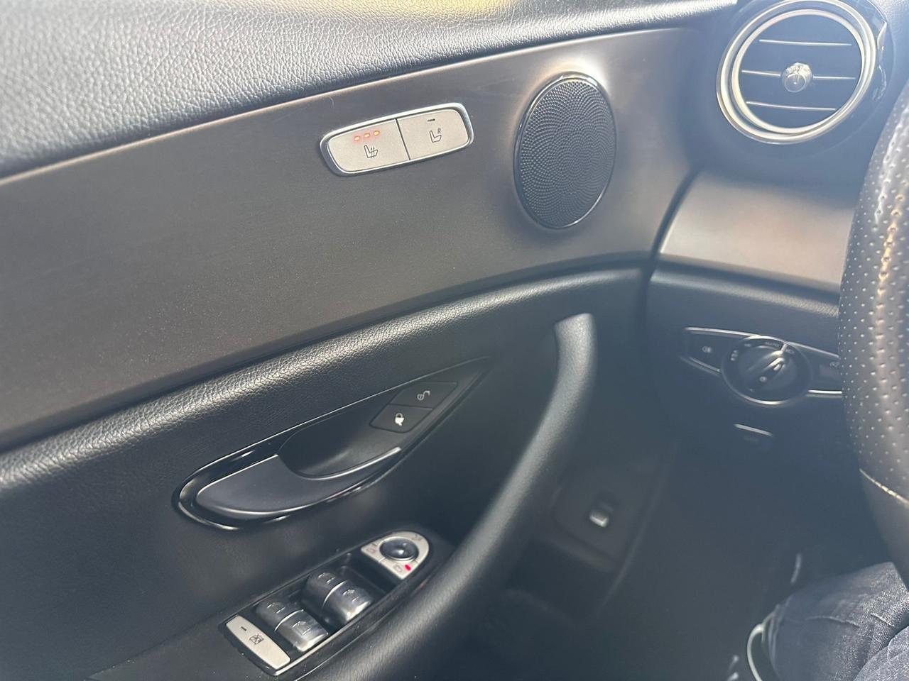 Mercedes-benz E 220 d Auto Business Sport