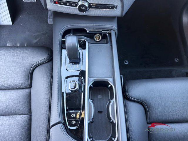 VOLVO XC90 T8 AWD Plug-in hybrid Elettrica/Benzina Plus Dark