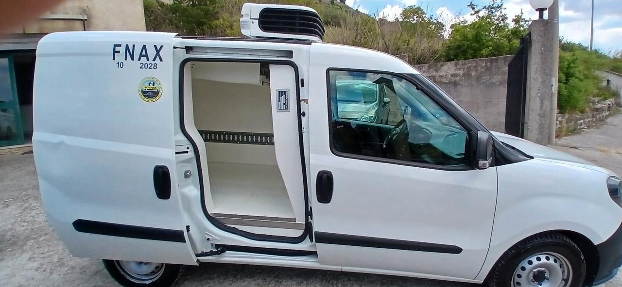 Fiat Doblò 1.6 MJT Frigo Coibentato - 2022