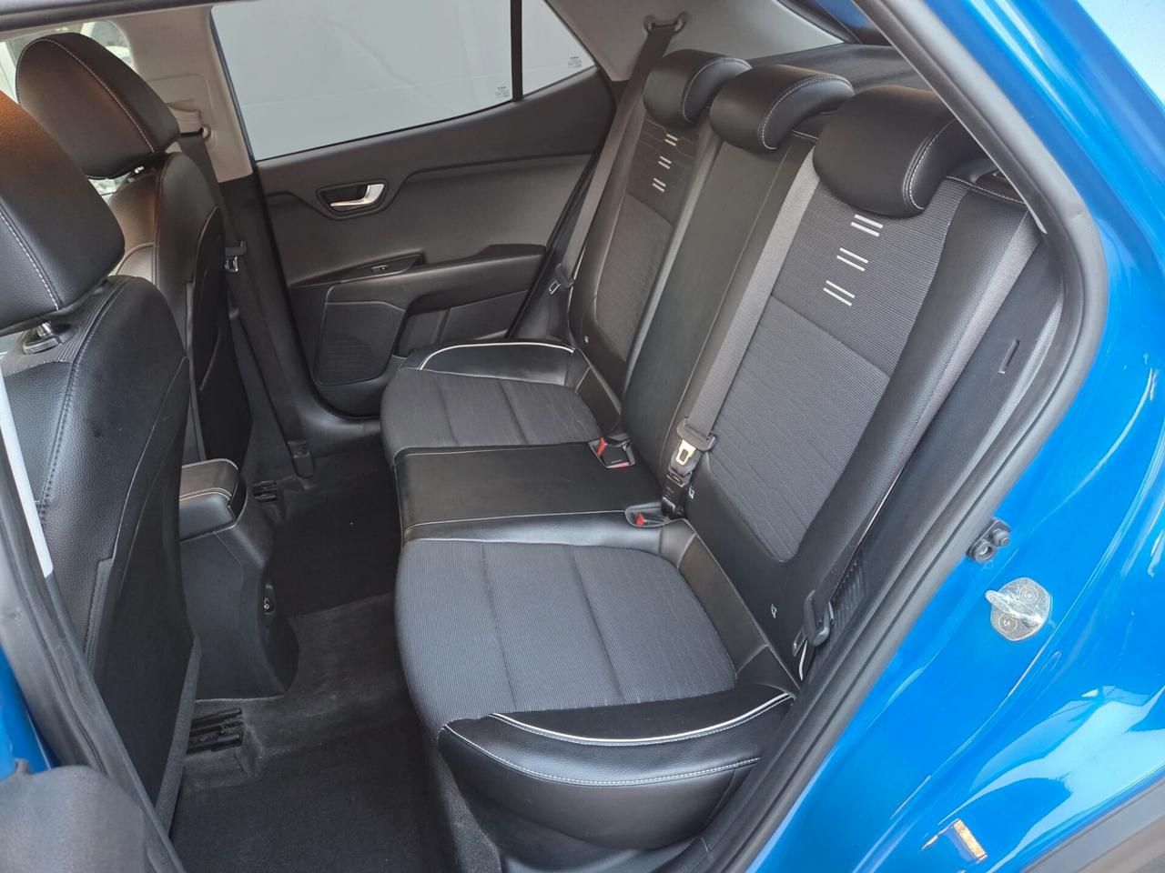 Kia Stonic 1.0 T-GDi 100 CV MHEV iMT GT Line