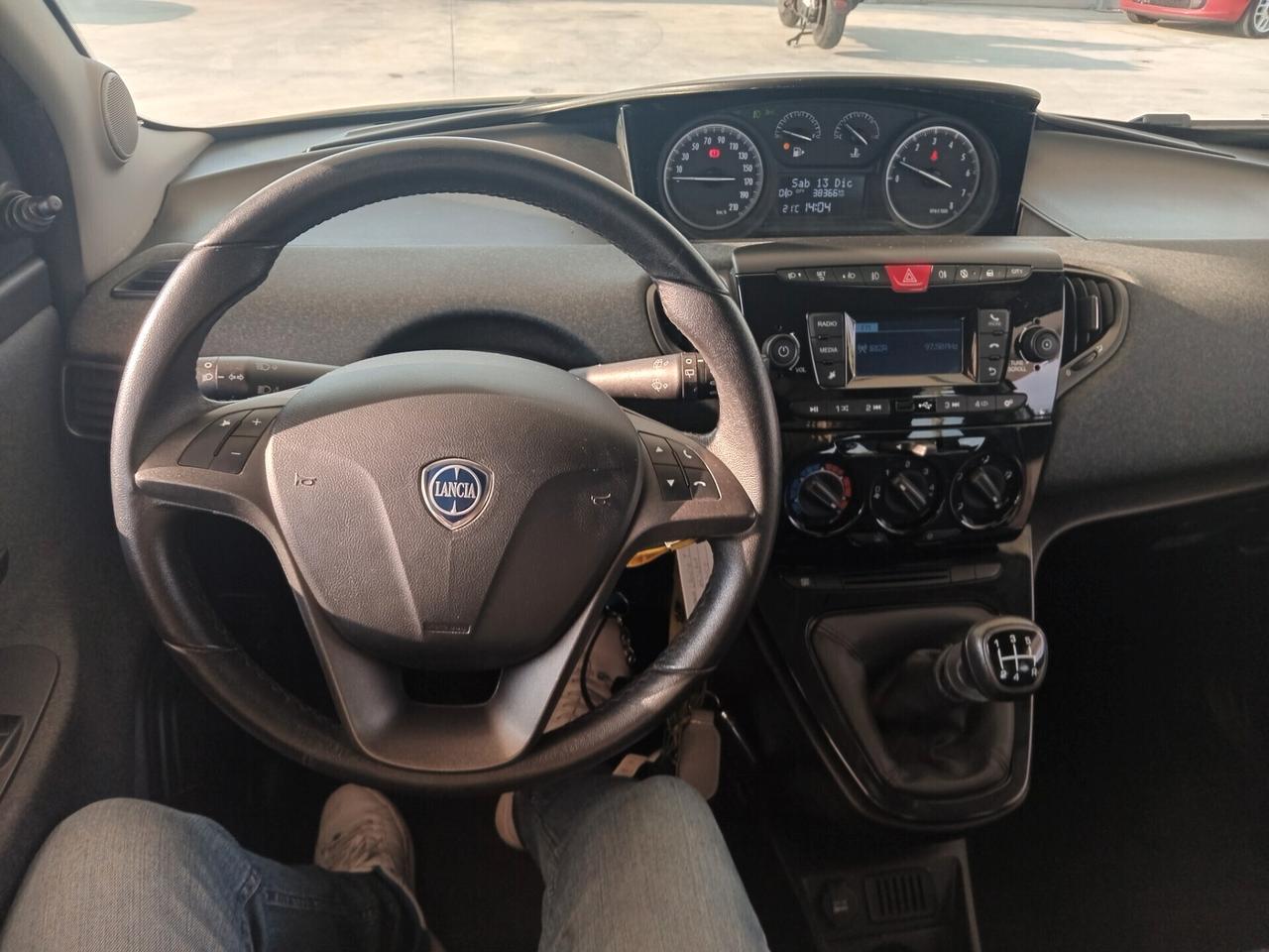 Ypsilon 1.2 C.V 69 PER NEO PATENTATI COME NUOVA