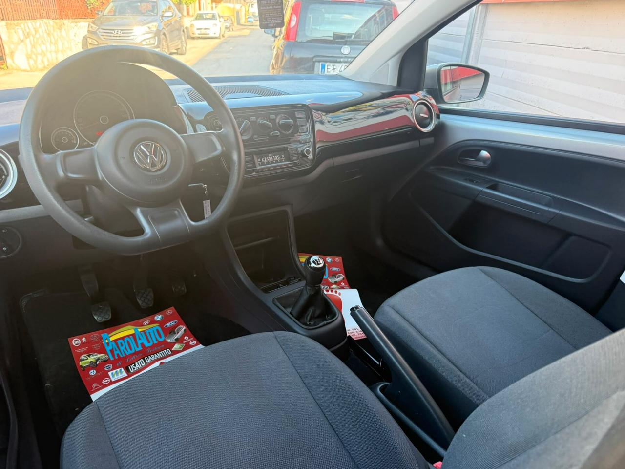 Volkswagen up! 1.0 68cv BlueMotion - 2014