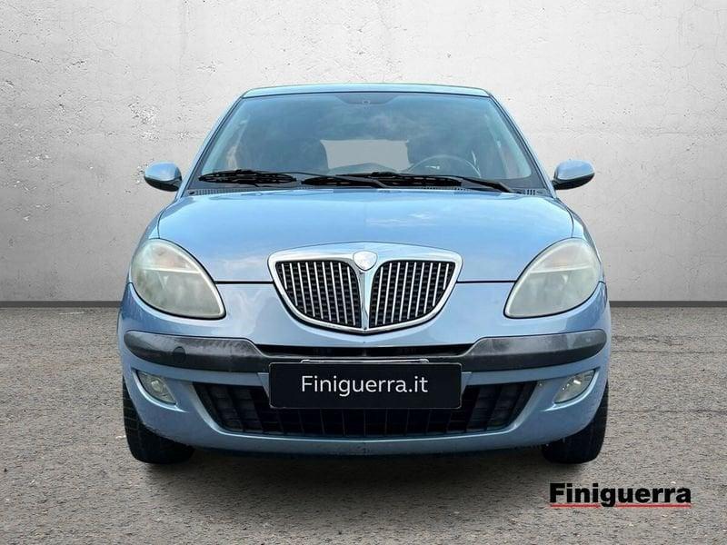 Lancia Ypsilon 1.2 16v Argento