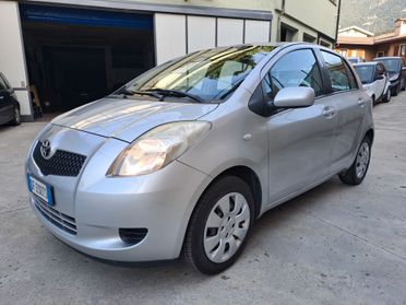 TOYOTA YARIS 1.0 BENZINA *72.000 KM*