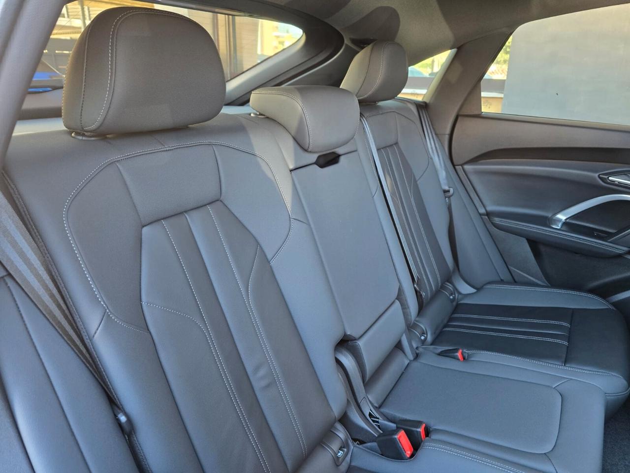 Audi Q5 TDi 150 kW mHEV+ S tronic quattro line edition
