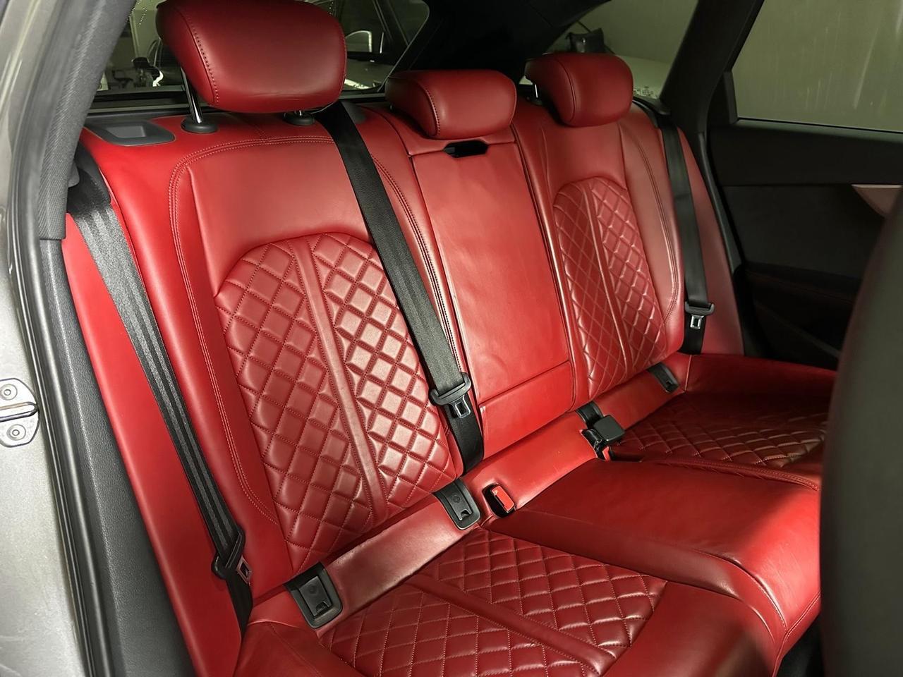 Audi A4 Avant 45 TDI quattro tiptronic S line edition