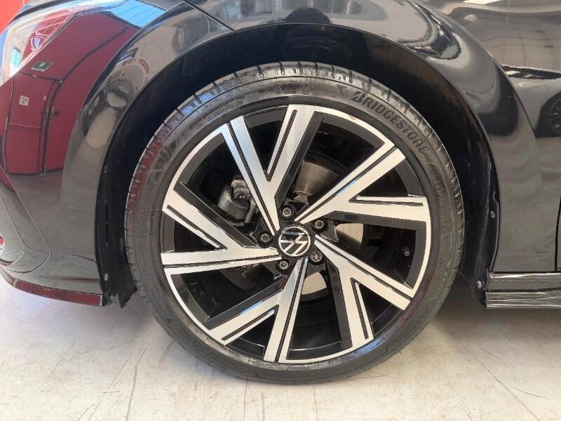 VOLKSWAGEN Golf 8ª serie Golf 2.0 TDI 150 CV D...