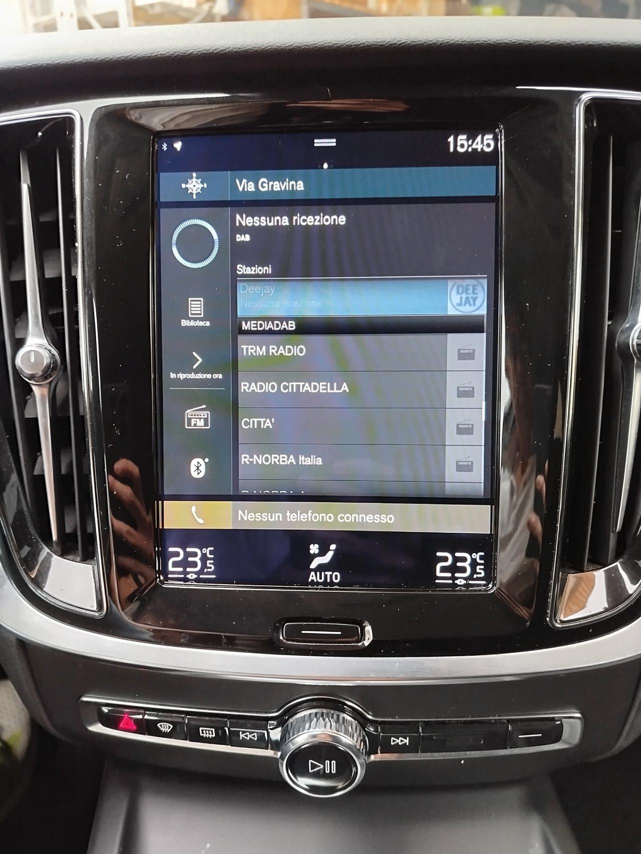 Volvo V60 B4 (d) Geartronic Momentum Business