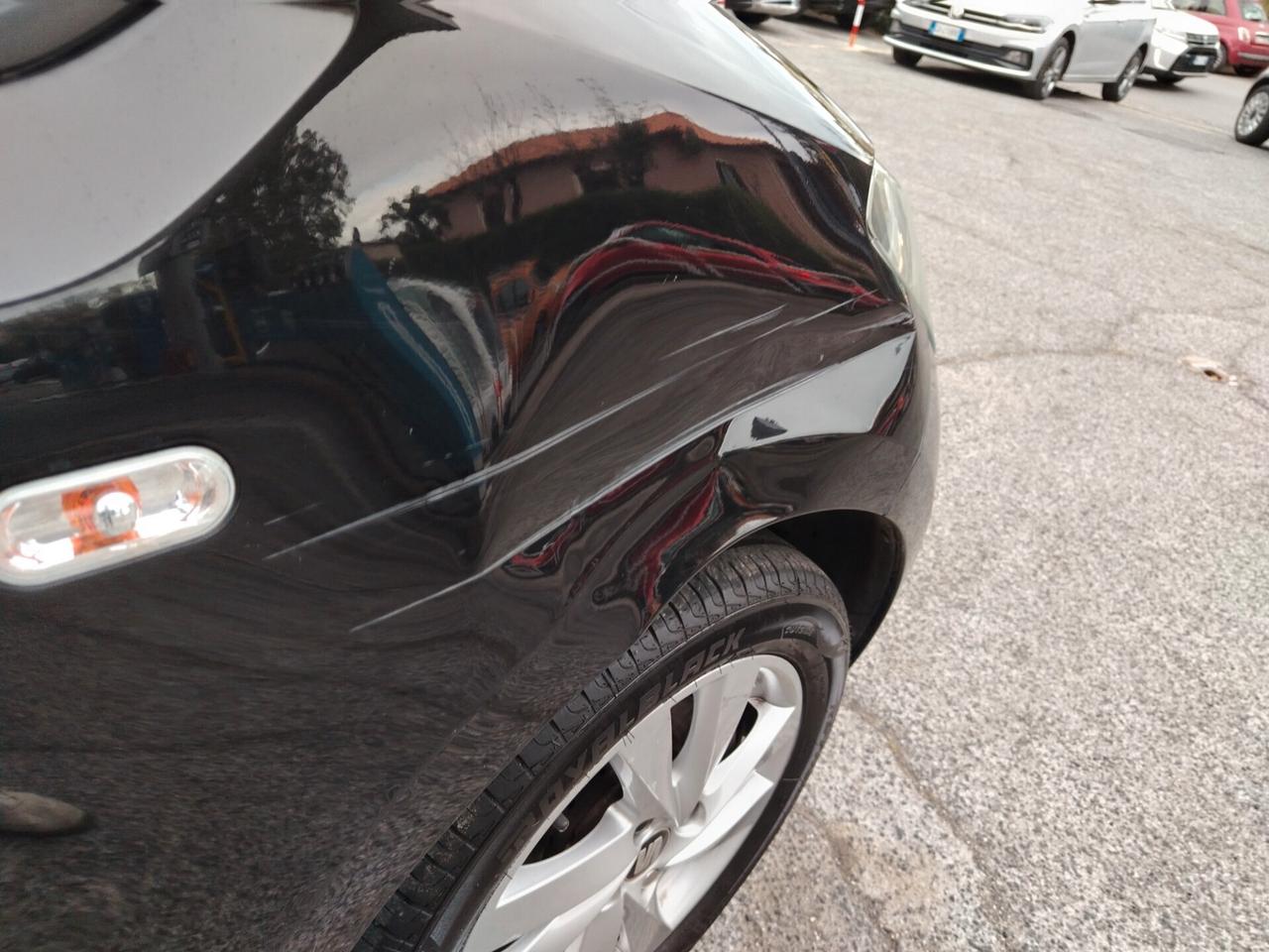 Seat Mii 1.0 ASG 5 porte by Mango Nero Assoluto