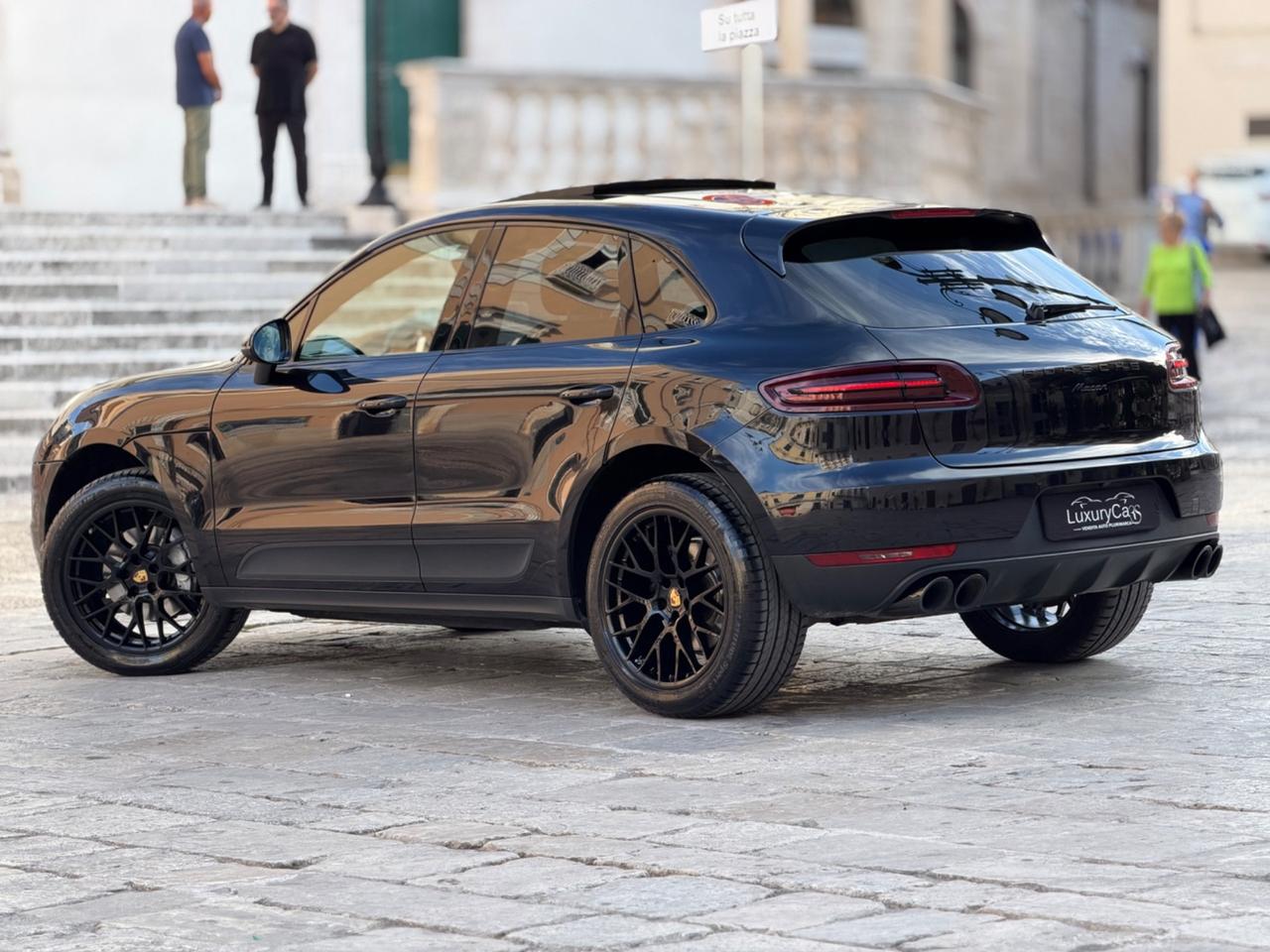 Porsche Macan 2.0 252 Cv PDK TETTO VENTILATI LED FULL