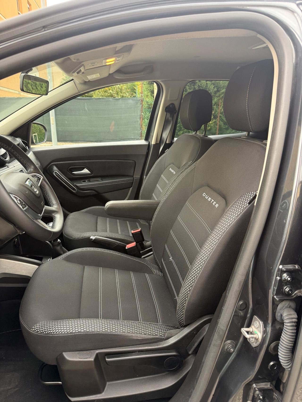 Dacia Duster 1.0 tce Gpl - NAV. - 12 MESI DI GARANZIA -