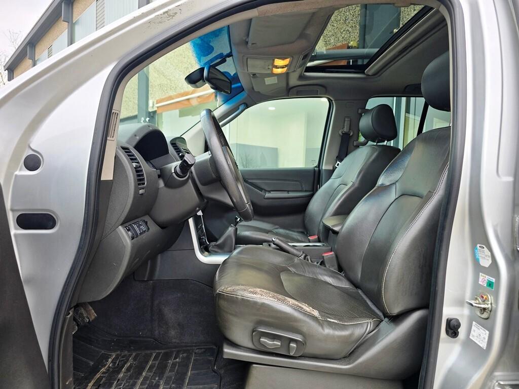 Nissan Navara 2.5 dCi 190CV "LE " PREZZO REALE!