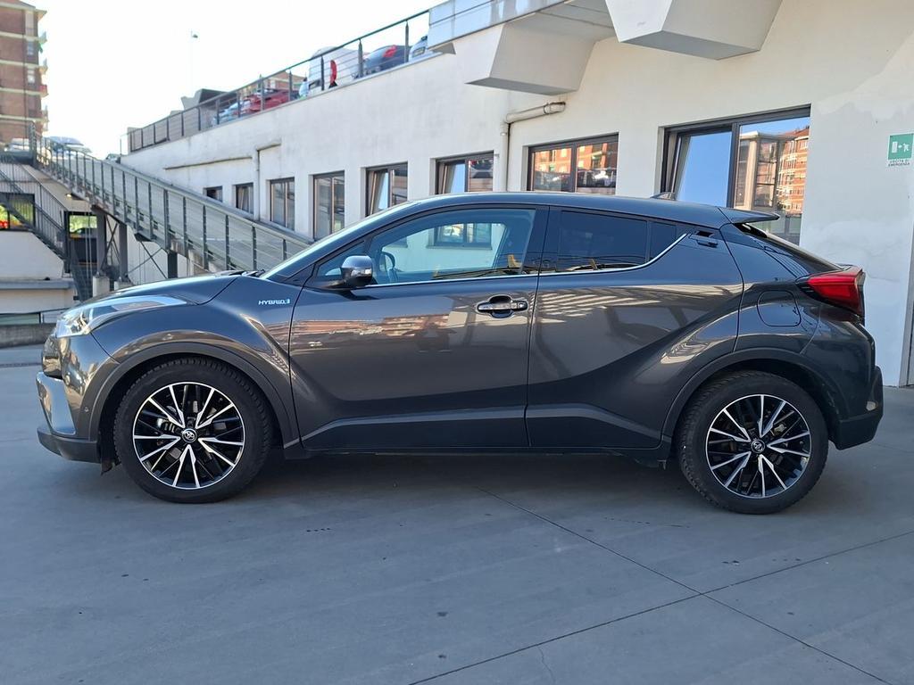 Toyota C-HR 5 Porte 1.8 Hybrid Lounge 2WD E-CVT
