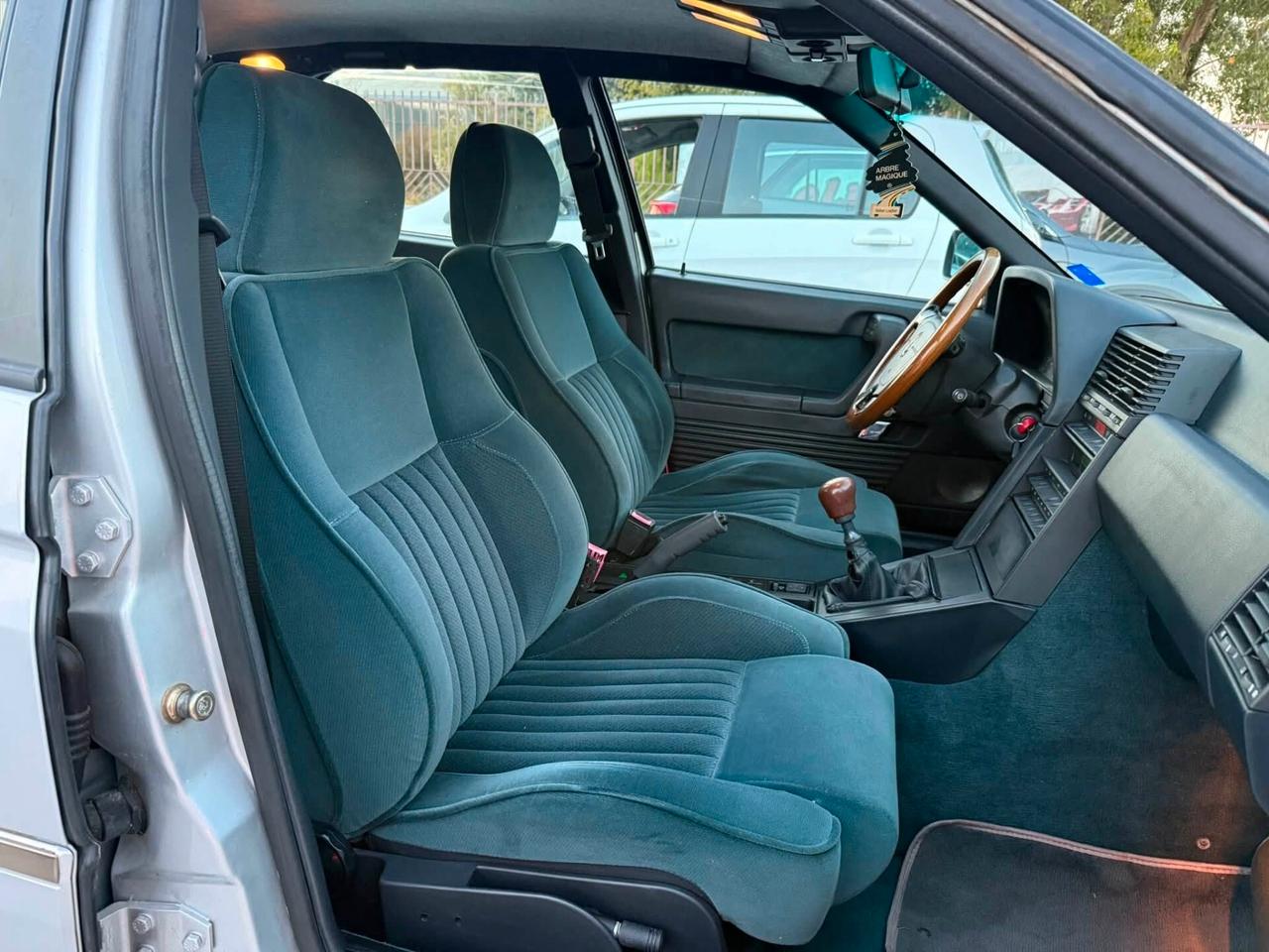 Alfa Romeo 164 2.5 T.D -SUPER-
