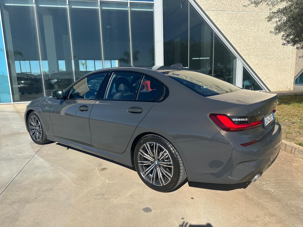 BMW 330 d mhev 48V xdrive Msport auto
