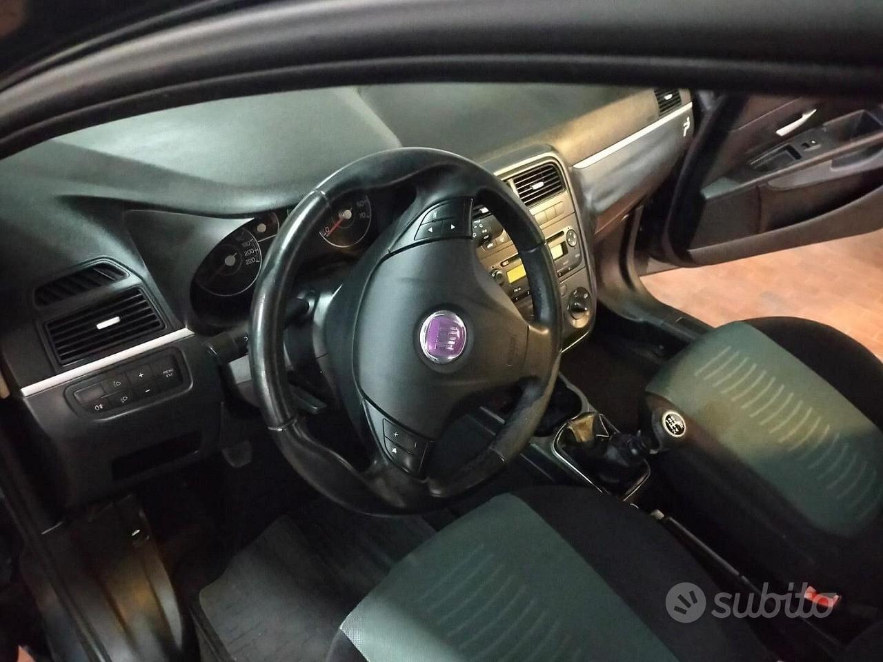 FIAT G.Punto 1.4 8v 77cv Active 5p OK NEOP.