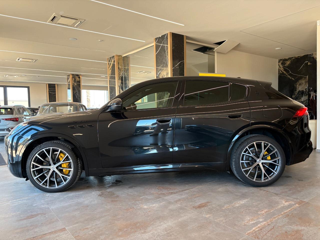 Maserati Grecale MHEV 330 CV AWD Modena