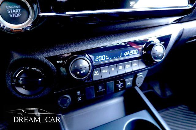 TOYOTA Hilux 2.8 D-4D A/T 4WD 4 porte Double Cab GR SPORT