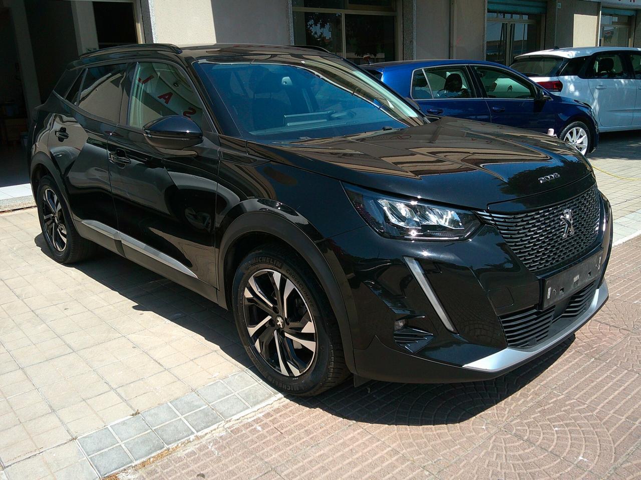 Peugeot 2008 BlueHDi 100 S&S Allure Navi Pack