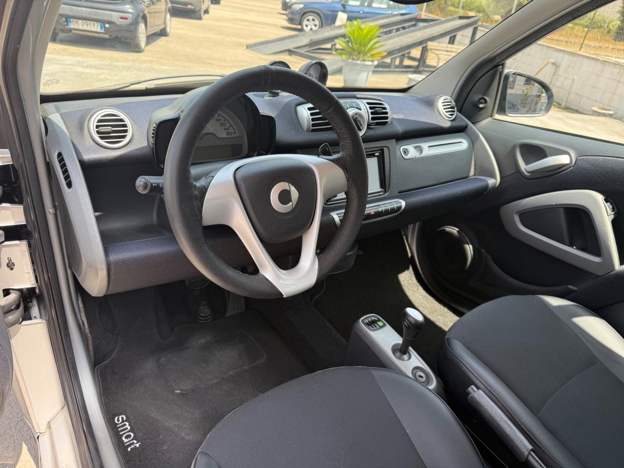 Smart ForTwo 1000 52 kW MHD coupé passion