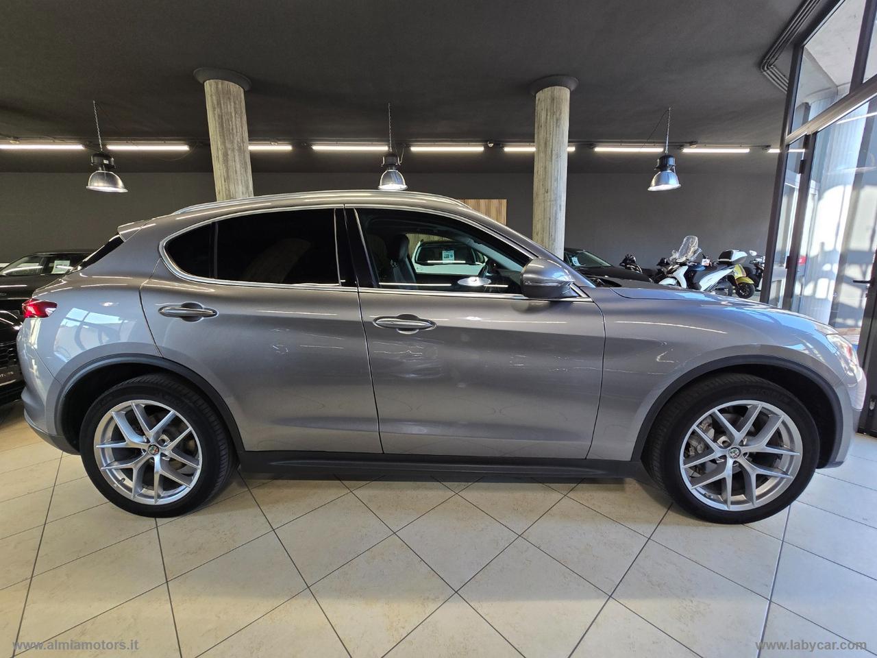 ALFA ROMEO Stelvio 2.0 Turbo 280CV AT8 Q4