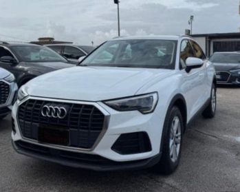 AUDI Q3 SPB 35 TDI S tronic S line edition