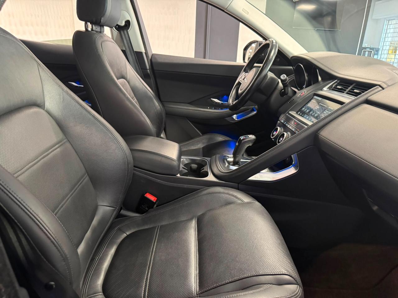 Jaguar E-Pace 2.0D 180 CV AWD aut. S