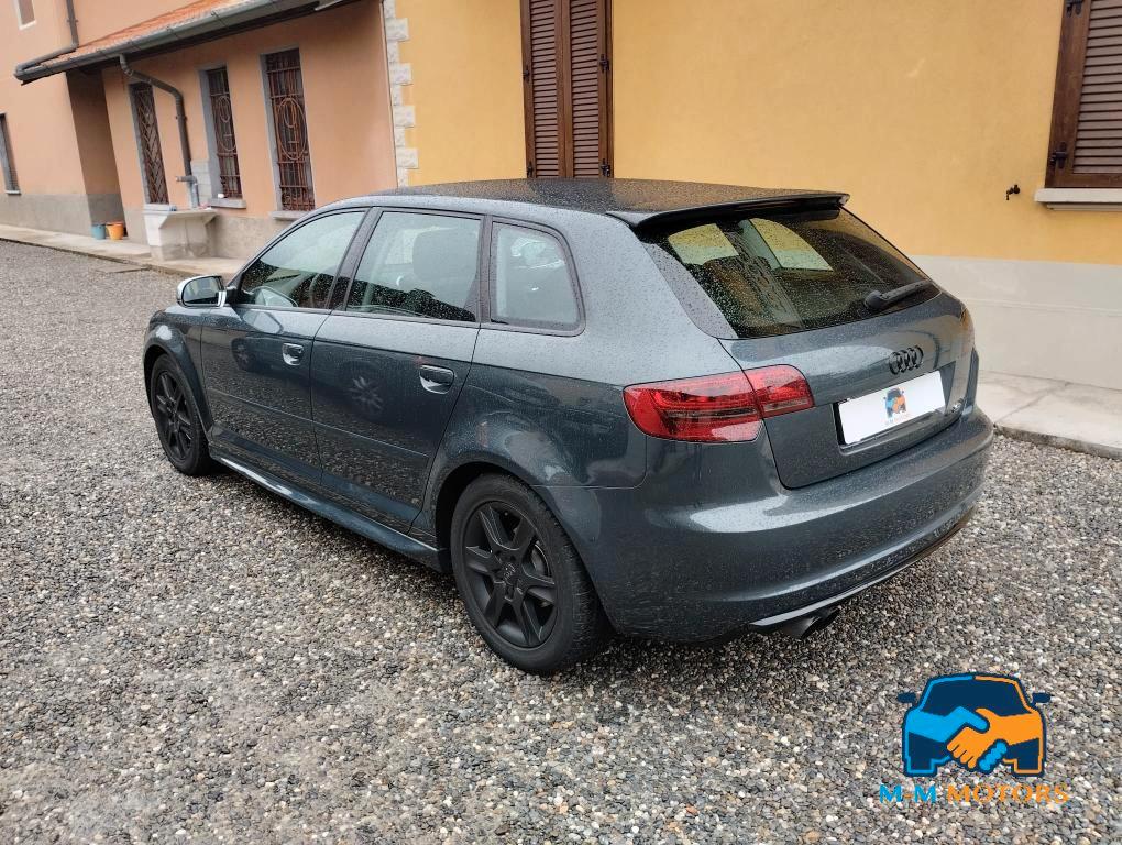 Audi A3 Sportback 1.6 tdi Attraction