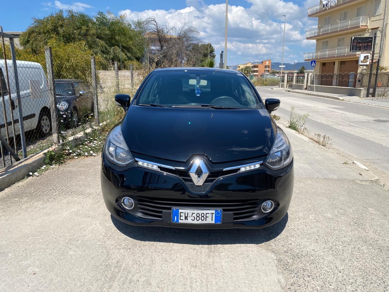 Renault Clio 1.5 dCi 8V 90CV GANCIO DI TRAINO