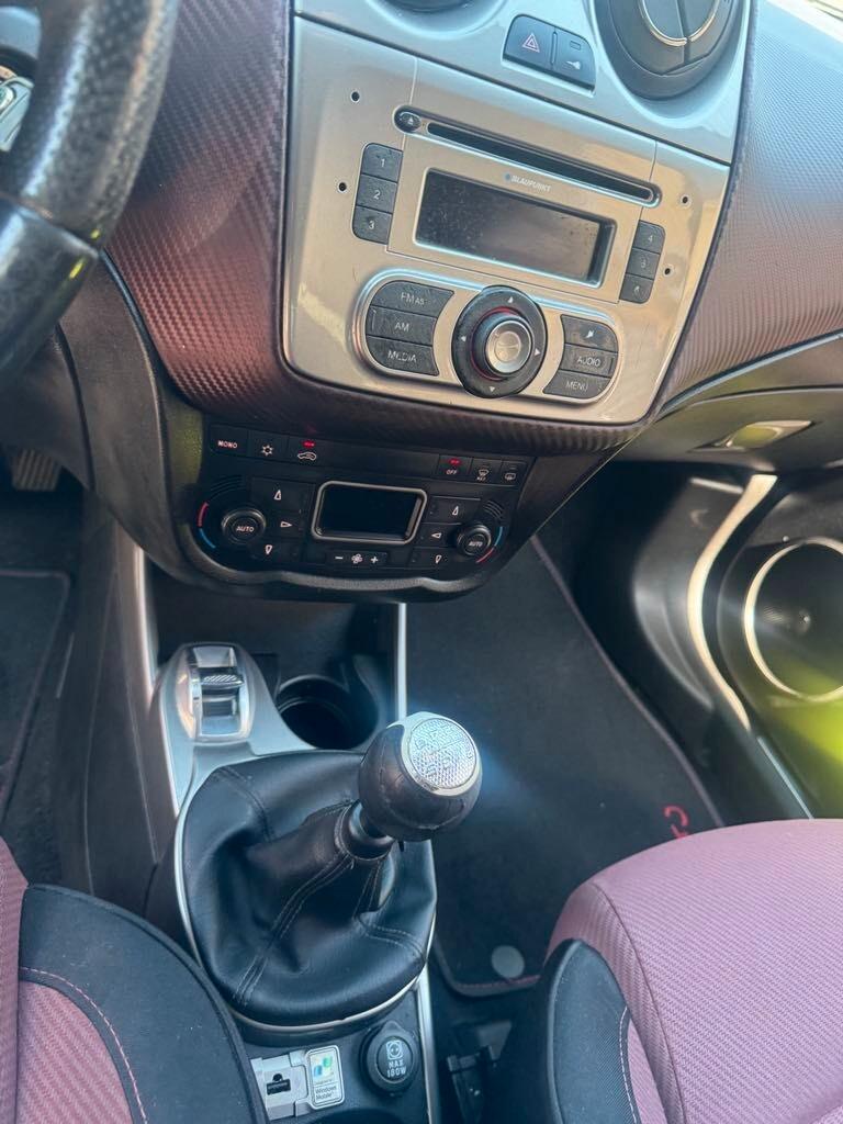 Alfa Romeo MiTo 1.6 DIESEL 2008 NEOPATENTATI