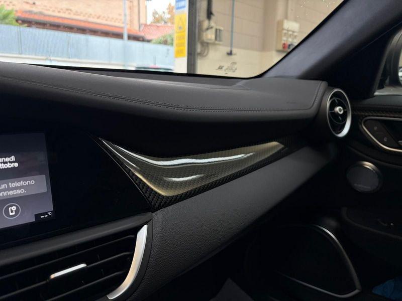 Alfa Romeo Giulia 2.9 V6 510 CV Quadrifoglio AT8