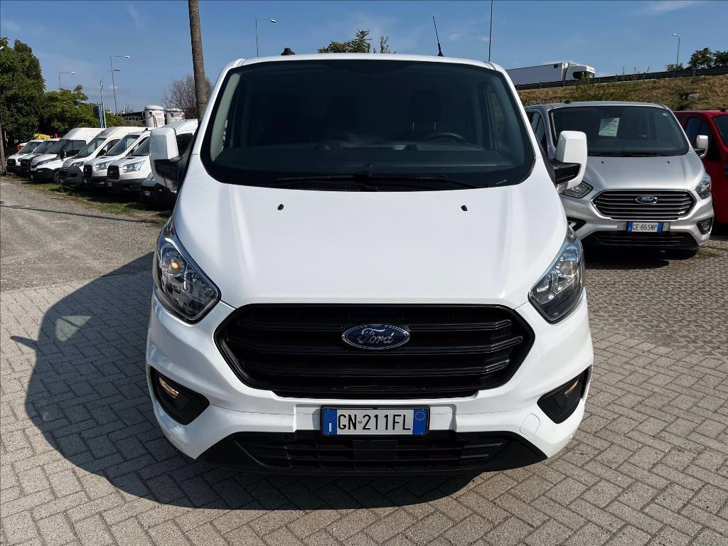FORD transit custom 280 2.0 tdci MHEV 130cv Trend d.cab. L1H1 E6.2 del 2023