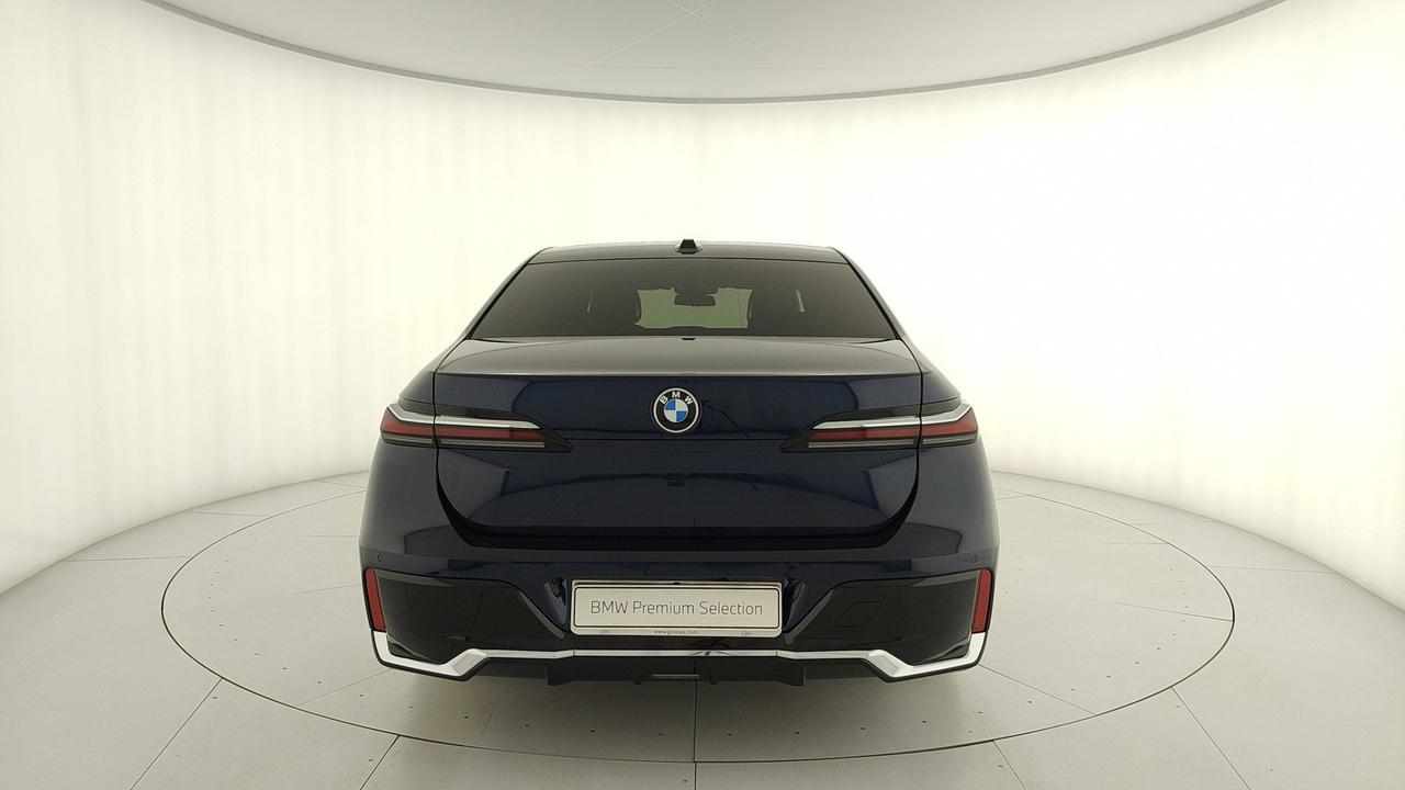BMW Serie 7 G70 - 740d mhev xdrive MSport Pro auto