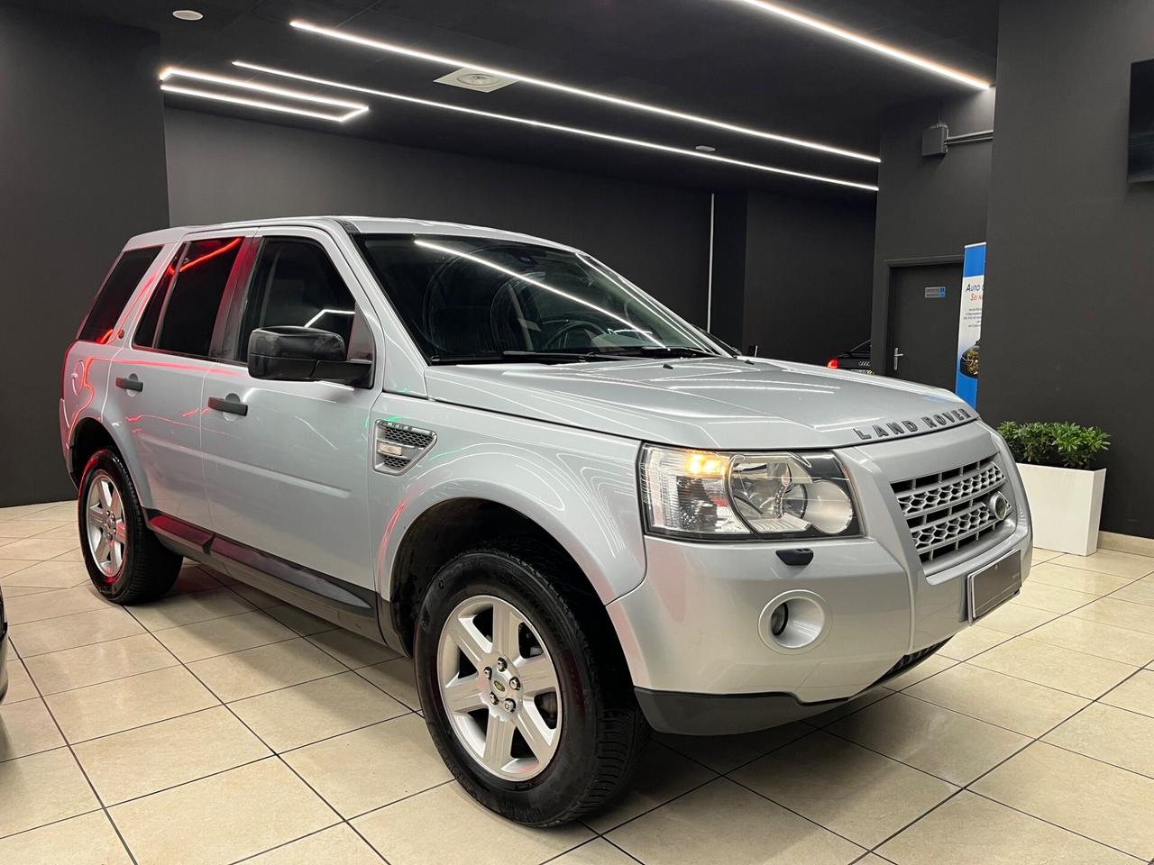 Land Rover Freelander 2.2 TD4 EXPERIENCE S 4Wd