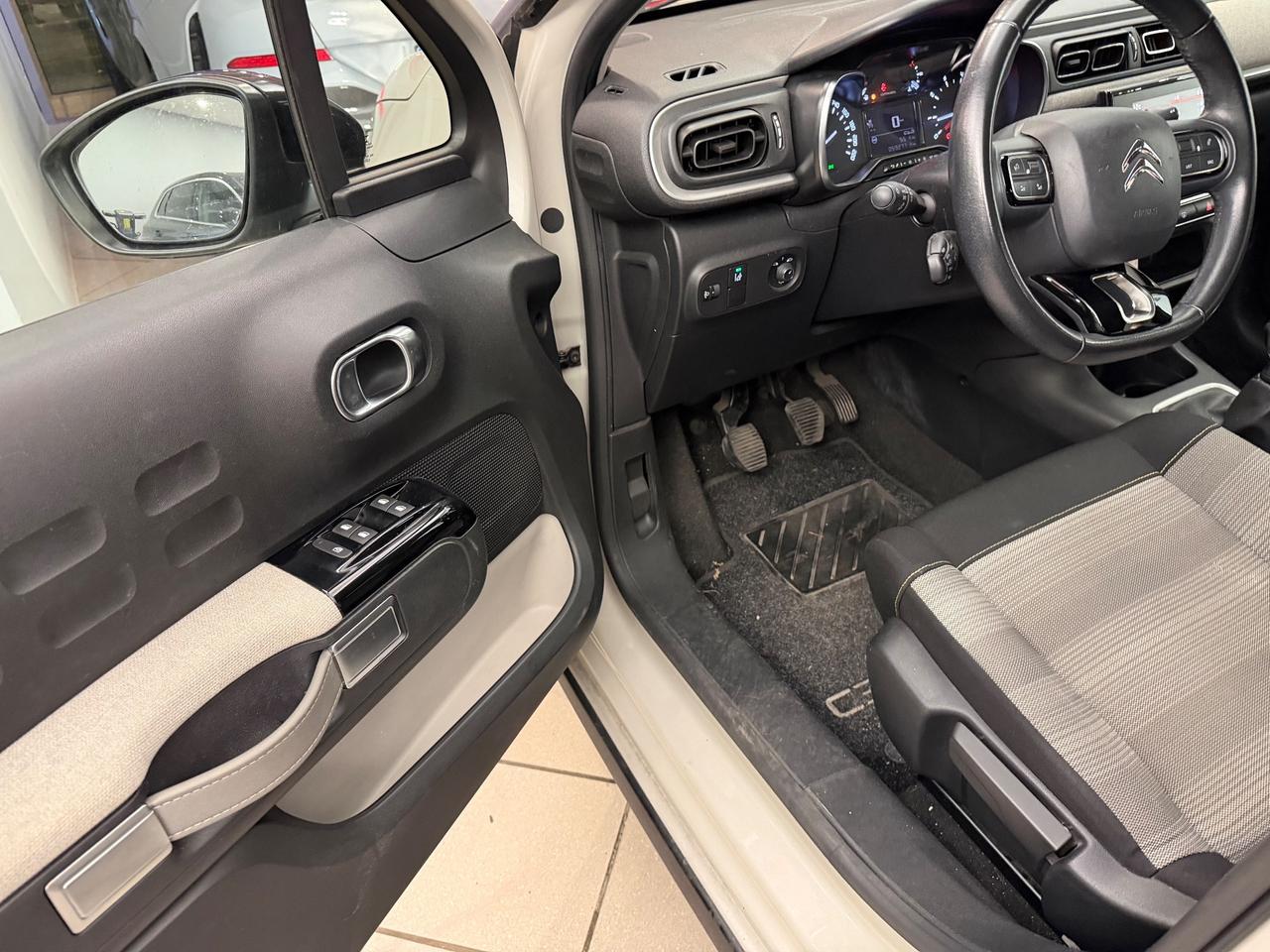 Citroen C3 PureTech 82 S&S Uptown