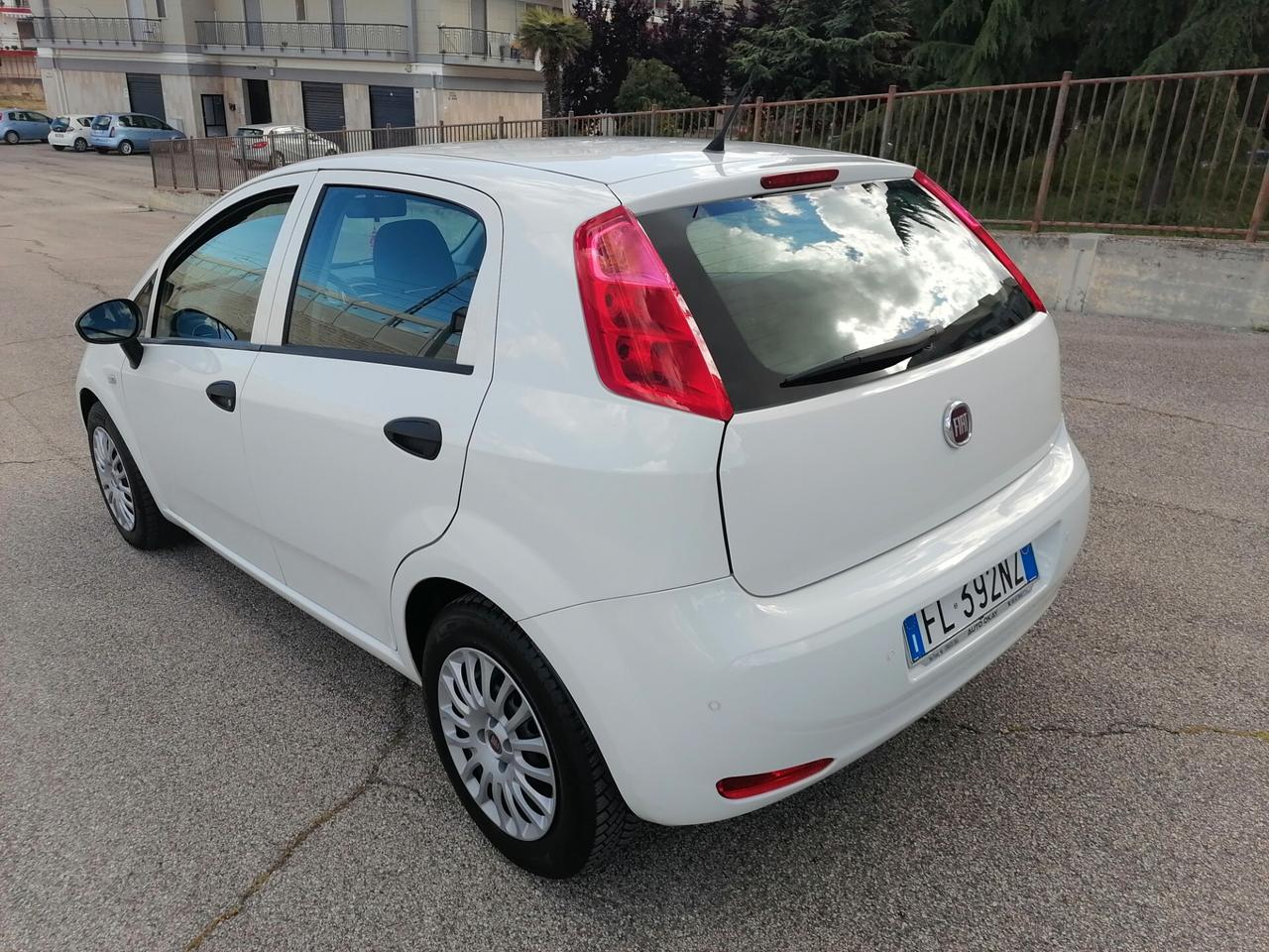Fiat Punto 1.3 MJT II 95 CV EURO 6 5 porte 2017