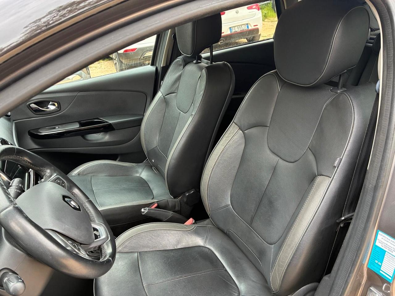 Renault Captur dCi 8V 90 CV EDC Start&Stop Energy Intens