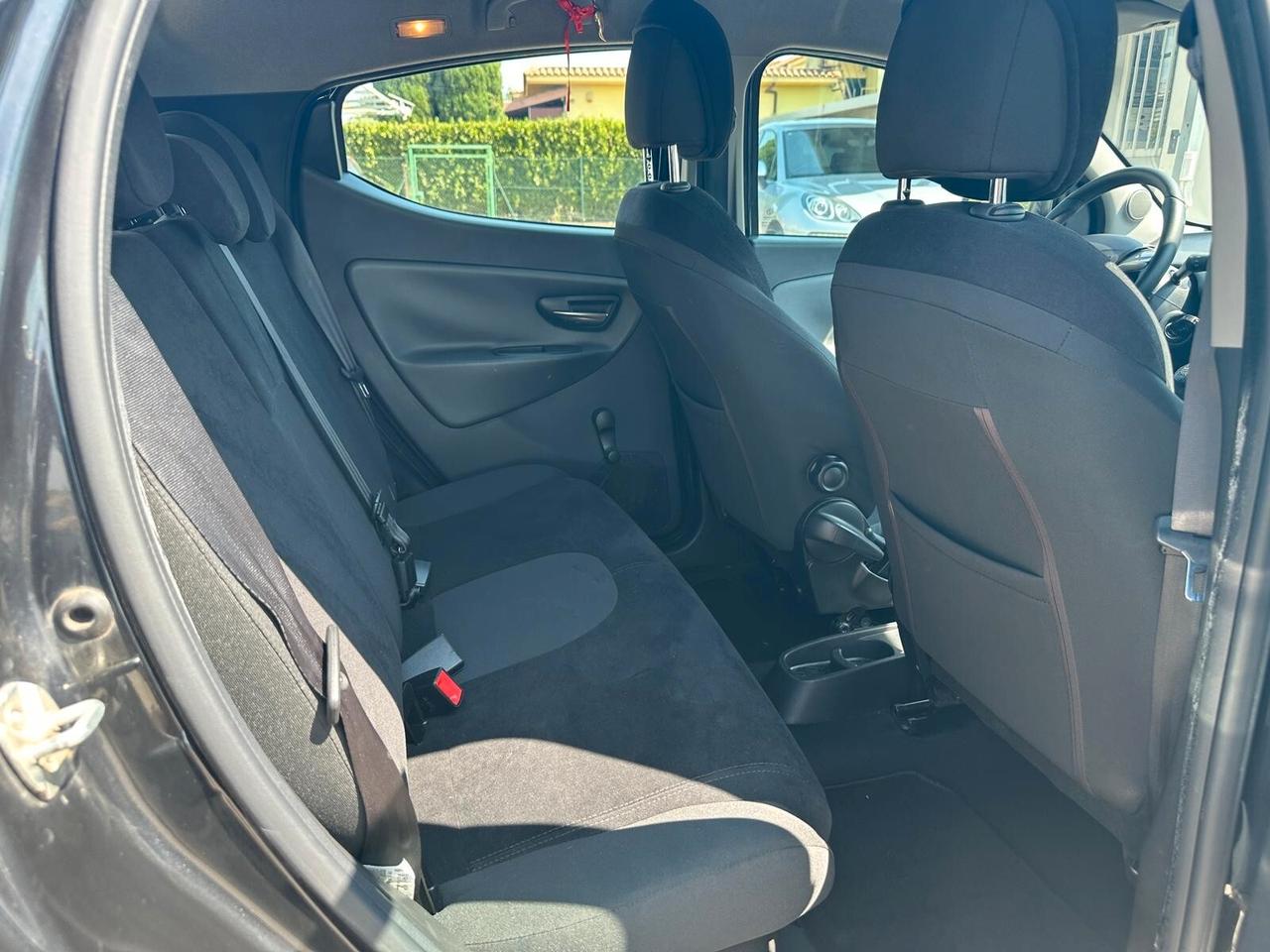 Lancia Ypsilon 1.2 Benzina