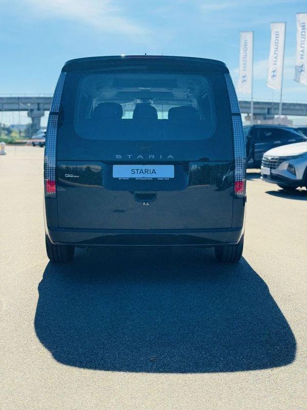 Hyundai Staria 1.6 HEV AT 2WD 7 posti Luxury