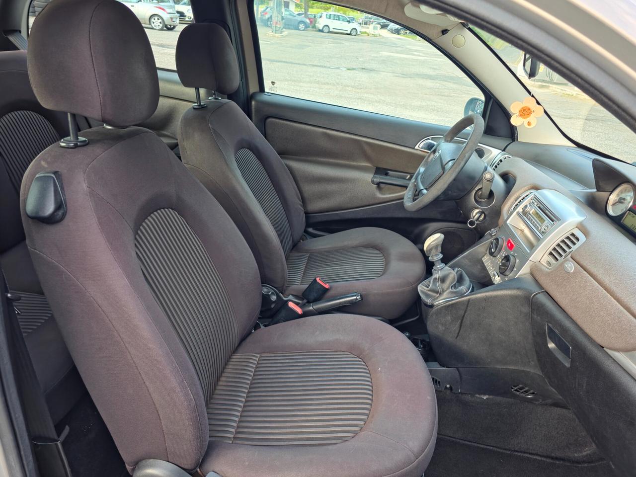 Lancia Ypsilon 1.4 Argento Ecochic GPL CV-77 2009-E4 Manuale NEO