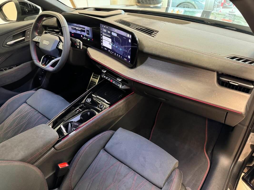 Audi Q3 Sportback Sportback TFSI S Line Quattro 204cv-Tetto-Sosp. Pneu