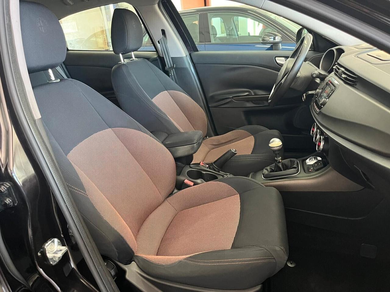 Alfa Romeo Giulietta 1.6 JTDm-2 105 CV Exclusive